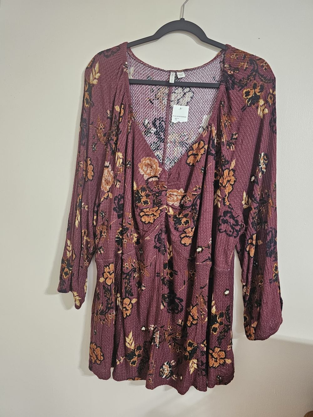 Cato NWT 26/28 Floral Wrap Thermal Top in Deep Plum Floral